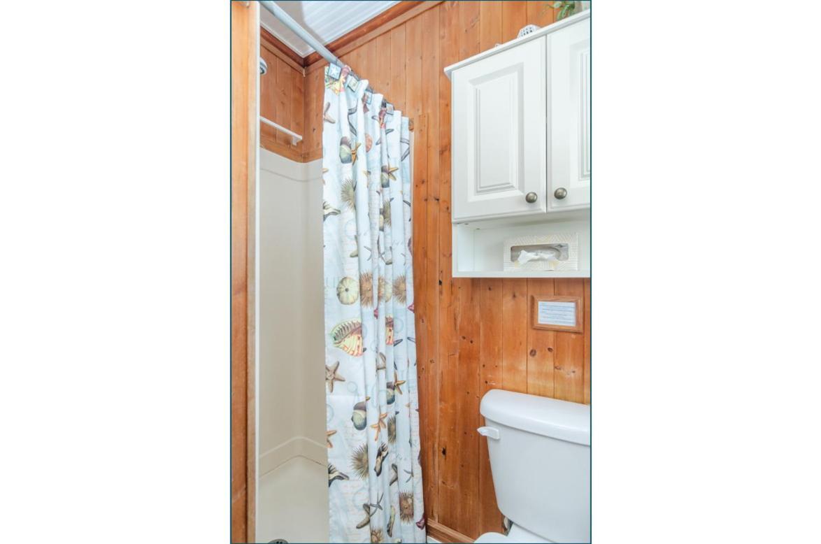 The Pelican Hidden Treasure Inn Room 2 By Bryant Real Estate Kure Beach Luaran gambar