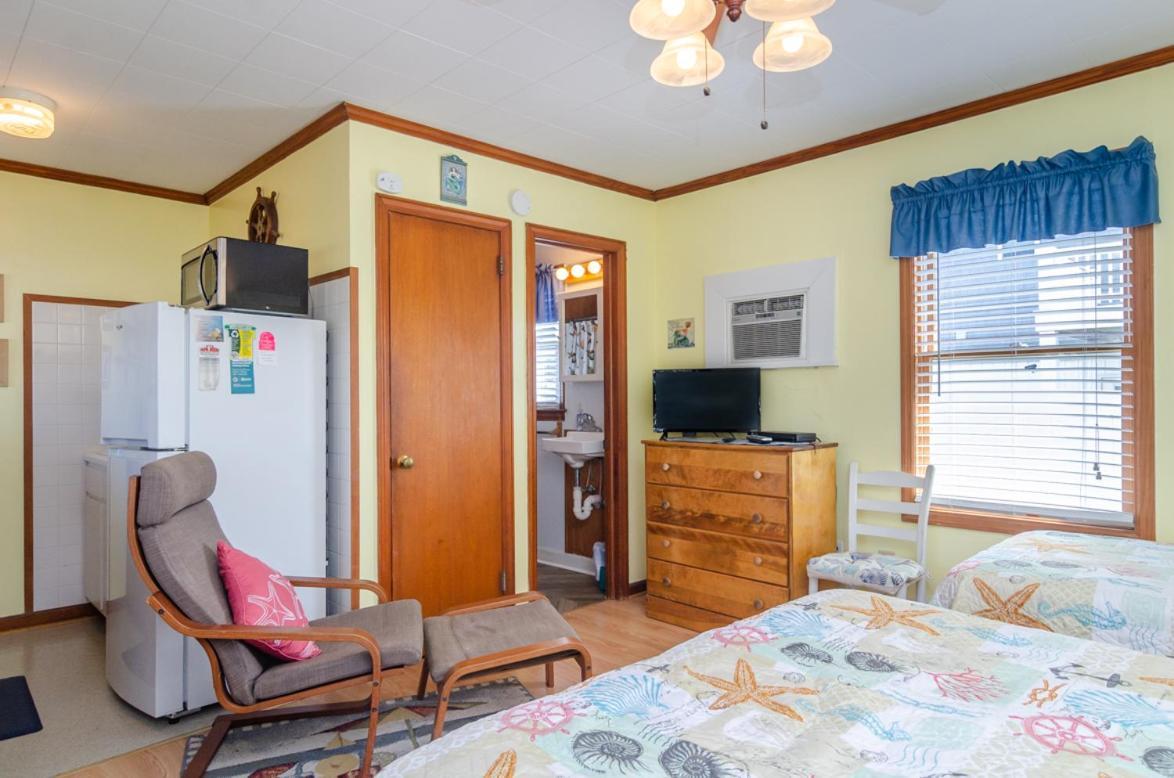 The Pelican Hidden Treasure Inn Room 2 By Bryant Real Estate Kure Beach Luaran gambar