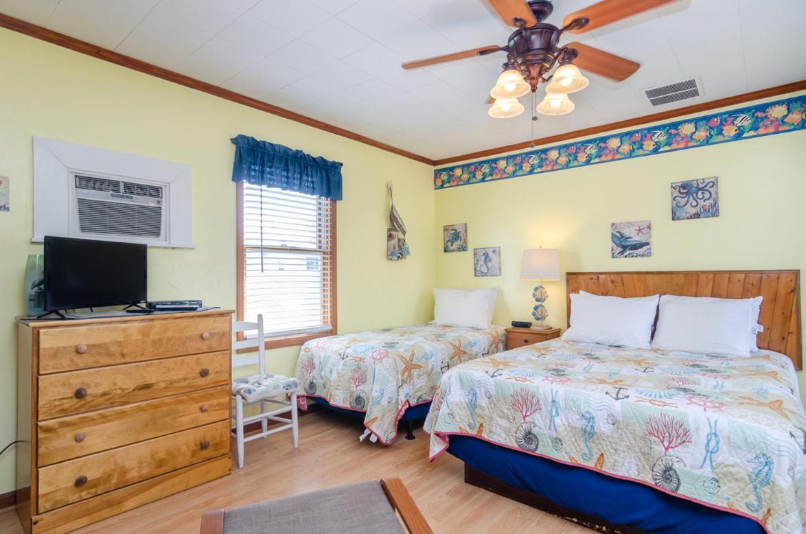 The Pelican Hidden Treasure Inn Room 2 By Bryant Real Estate Kure Beach Luaran gambar